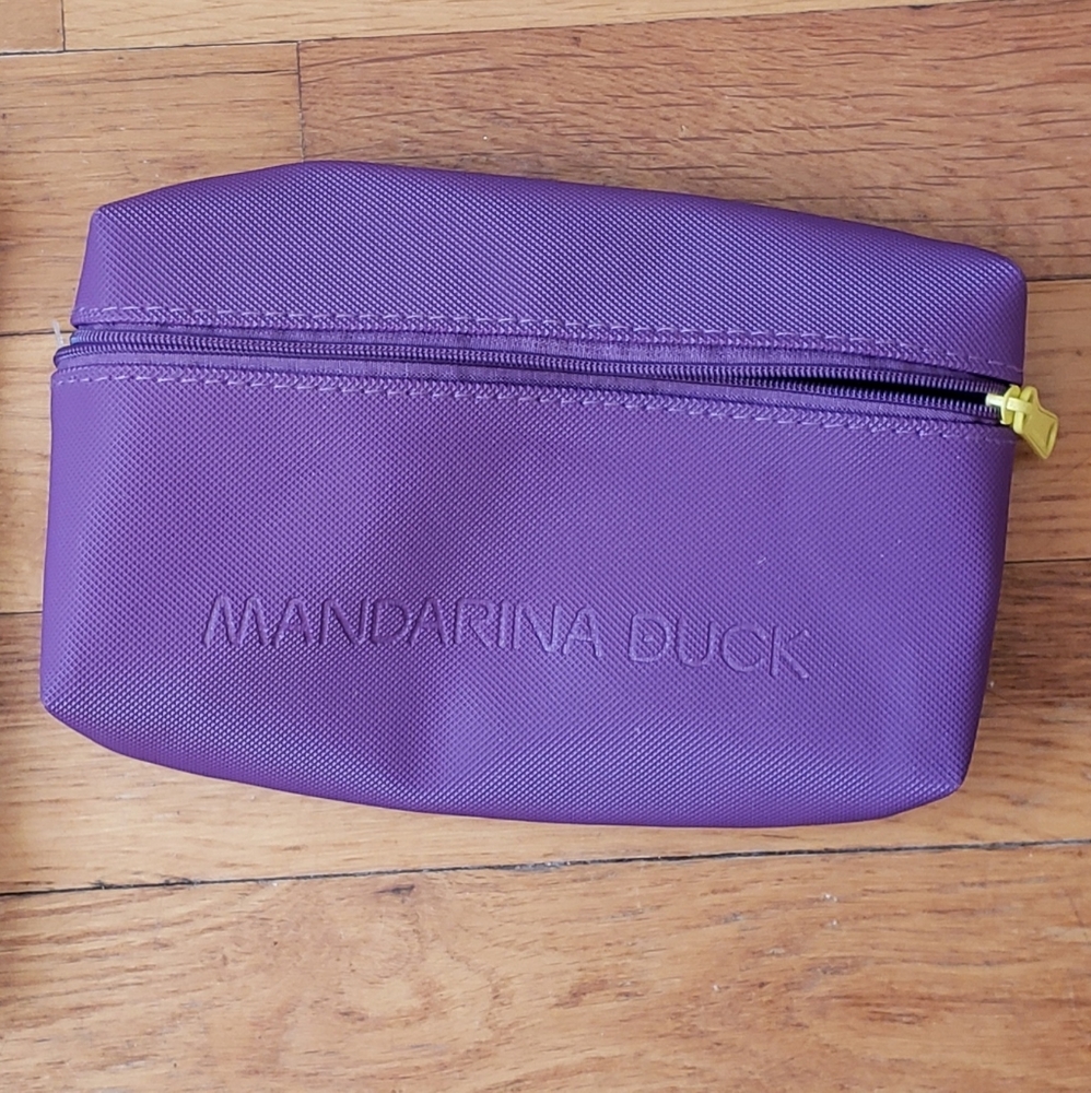 ✈️ Mandarina Duck Amenity Kit Turkish Airlines